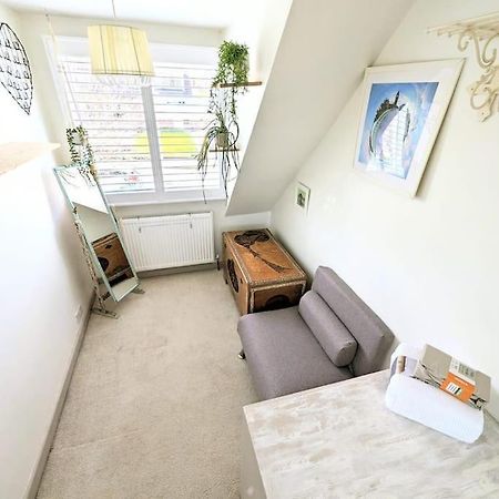 Spacious Lovely 3 Bed House In Keyworth Nottingham Suit Contractors Or Family ภายนอก รูปภาพ